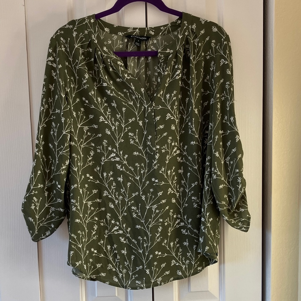 41 Hawthorn Olive Floral Blouse